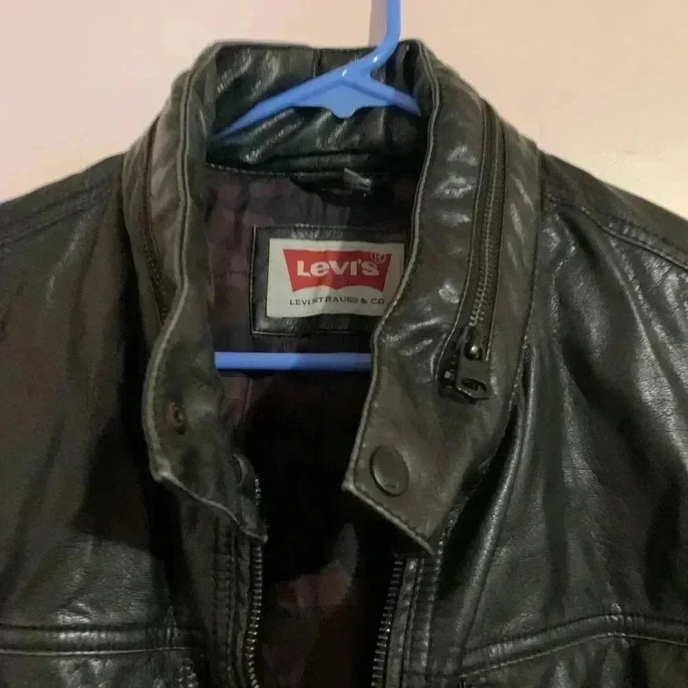 Levi’s Levi Strauss & Co Men’s Faux Leather Jacket Foldable Hood Black